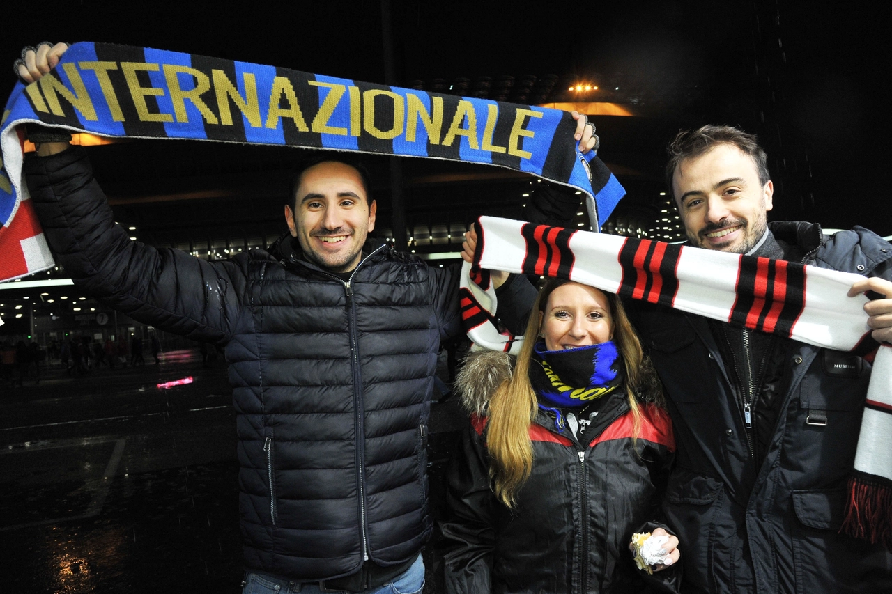 Tifosi Inter e Milan per il derby