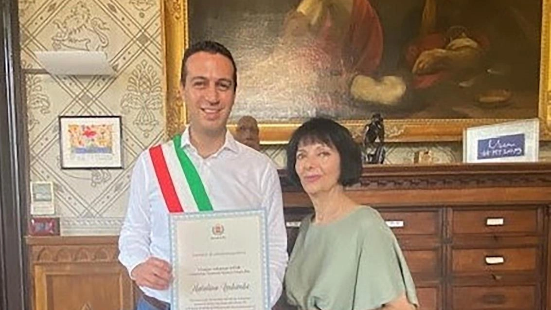 In prima linea a Rho durante la pandemia: premiata Natalina, volontaria Anmi
In prima linea a Rho durante la pandemia: premiata Natalina, volontaria Anmi