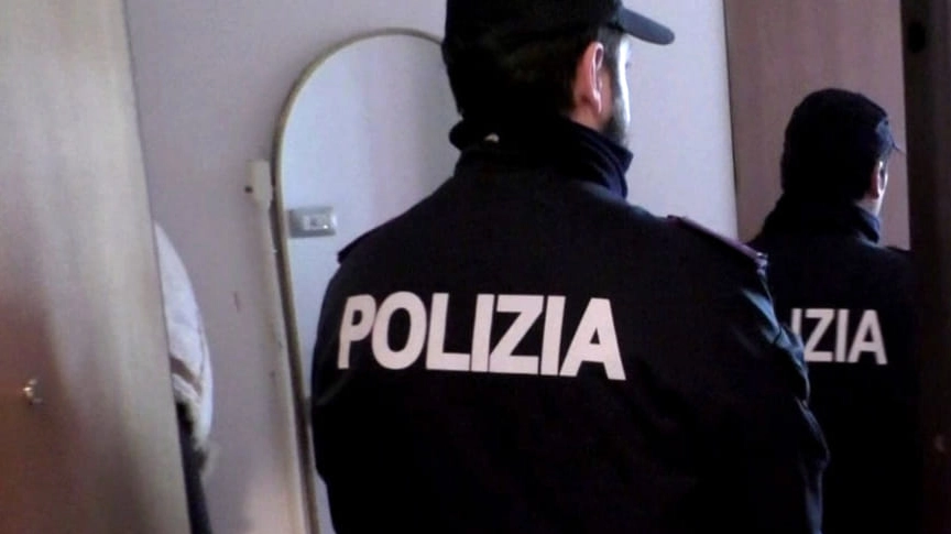 La donna è stata arrestata per lesioni aggravate e resistenza a pubblico ufficiale (foto di repertorio) La donna è stata arrestata per lesioni aggravate e resistenza a pubblico ufficiale (foto di repertorio)