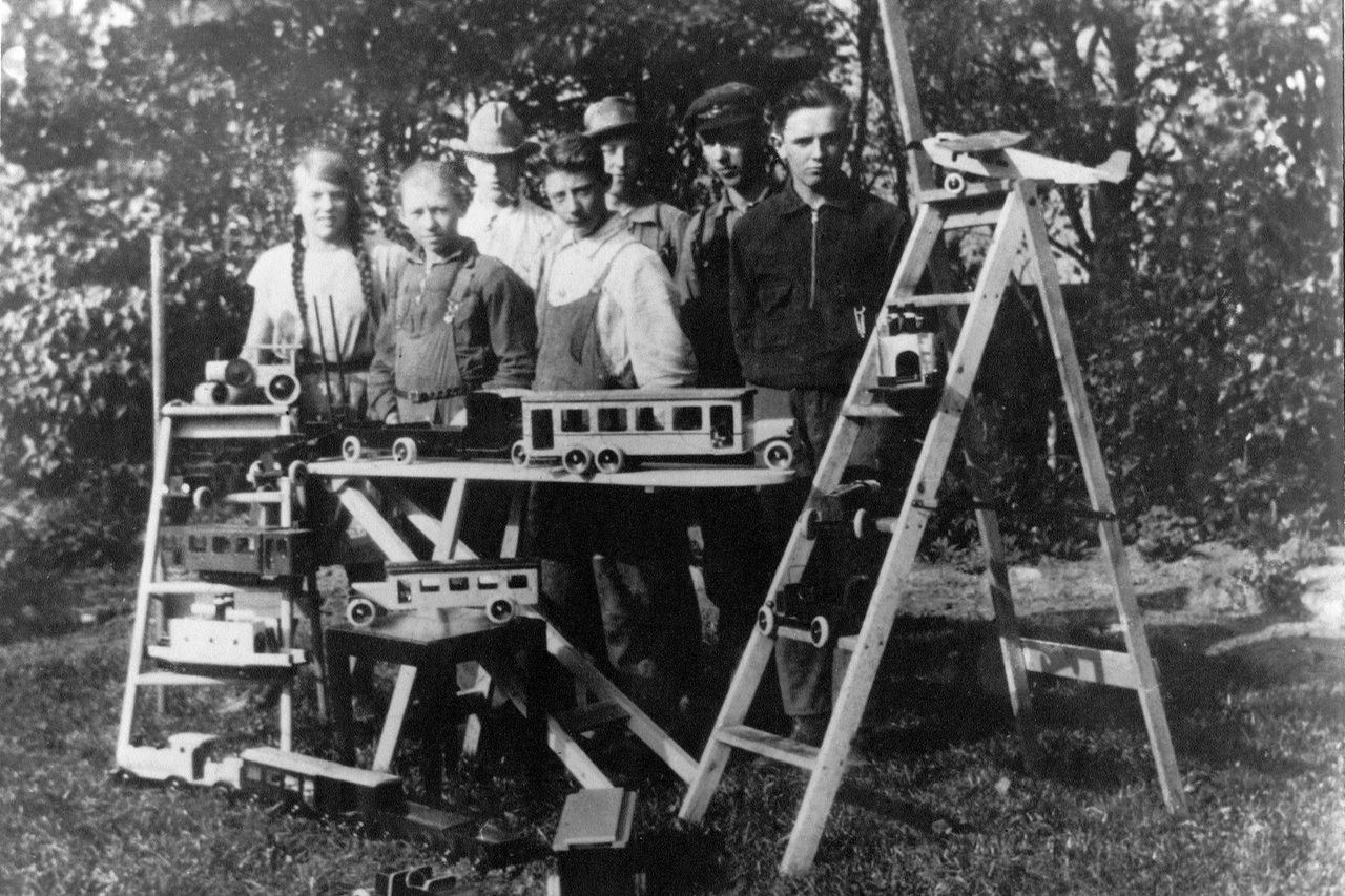 I primi giocattoli in legno nel 1932