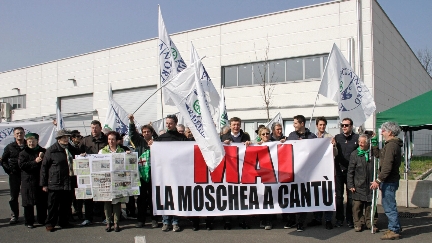 Proteste anti moschea a Cantù