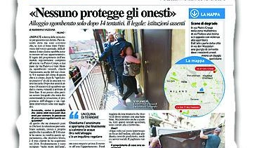 In via Pietro Crespi un’abusiva ha reagito con violenza allo sgombero colpendo un fotografo