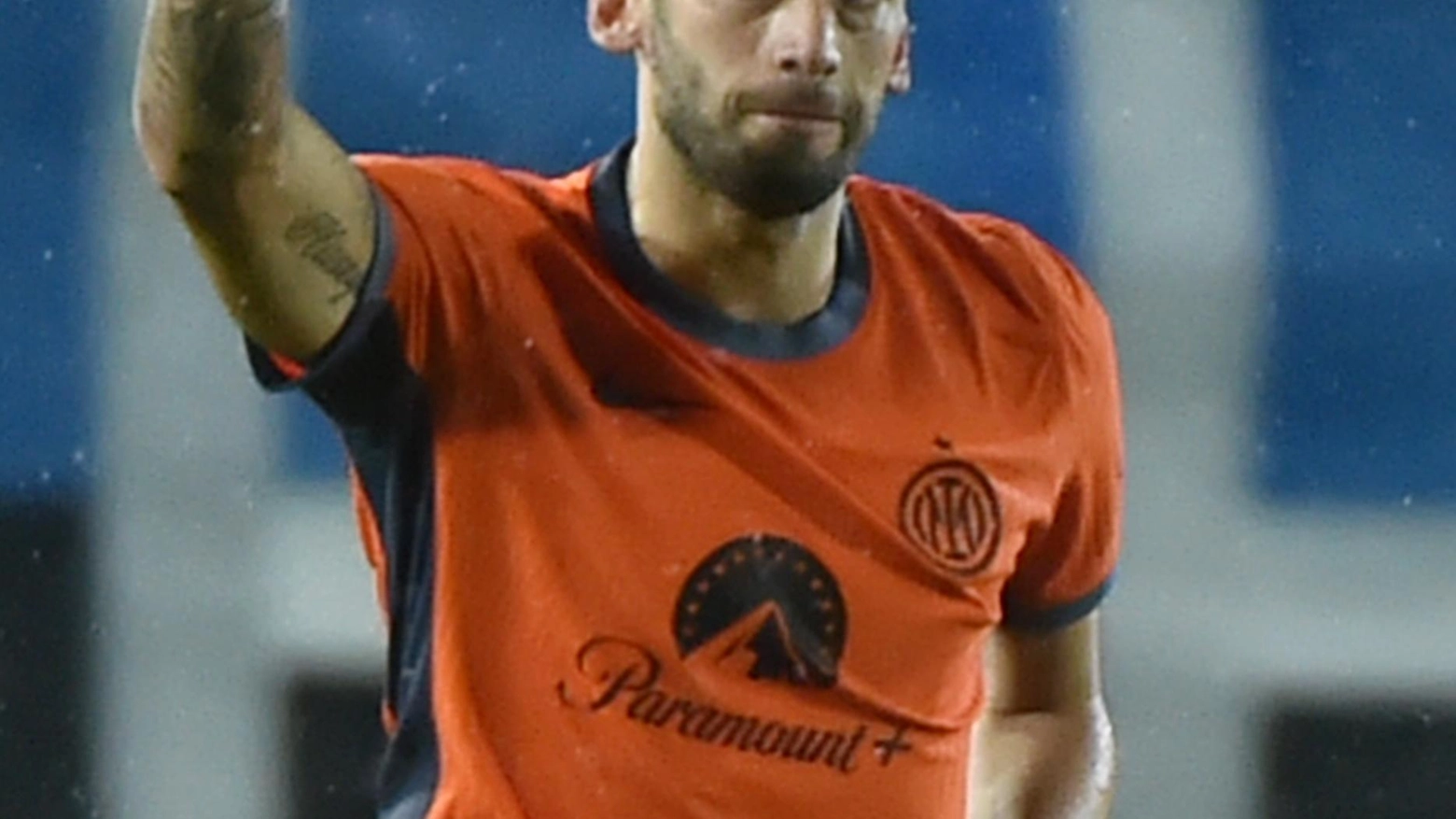 Inter ai piedi di Calhanoglu. Regia, difesa e rigori Inter ai piedi di Calhanoglu. Regia, difesa e rigori