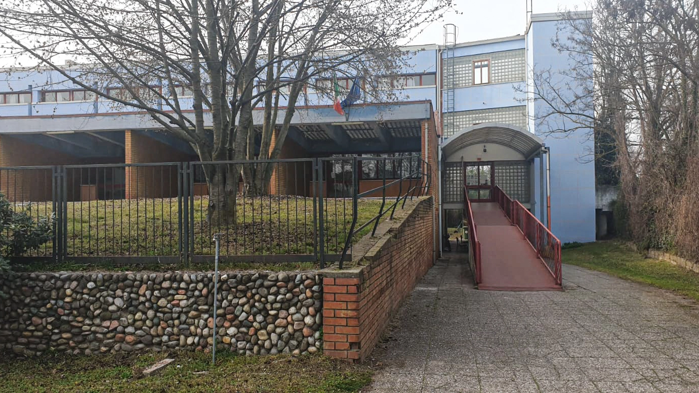 La scuola di Pontevecchio di Magenta chiusa per presenza di amianto