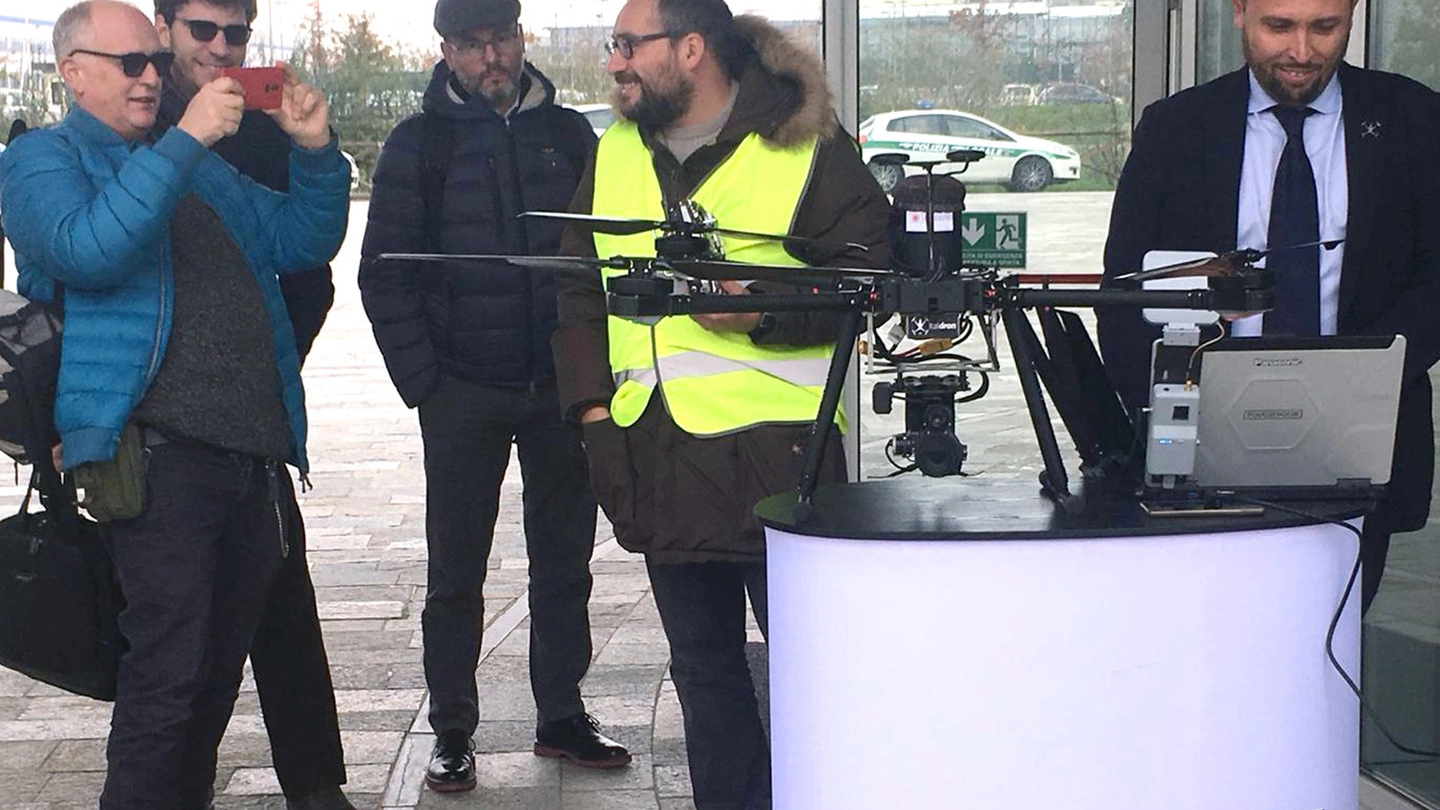Ecco il drone utilizzato dal centro commerciale