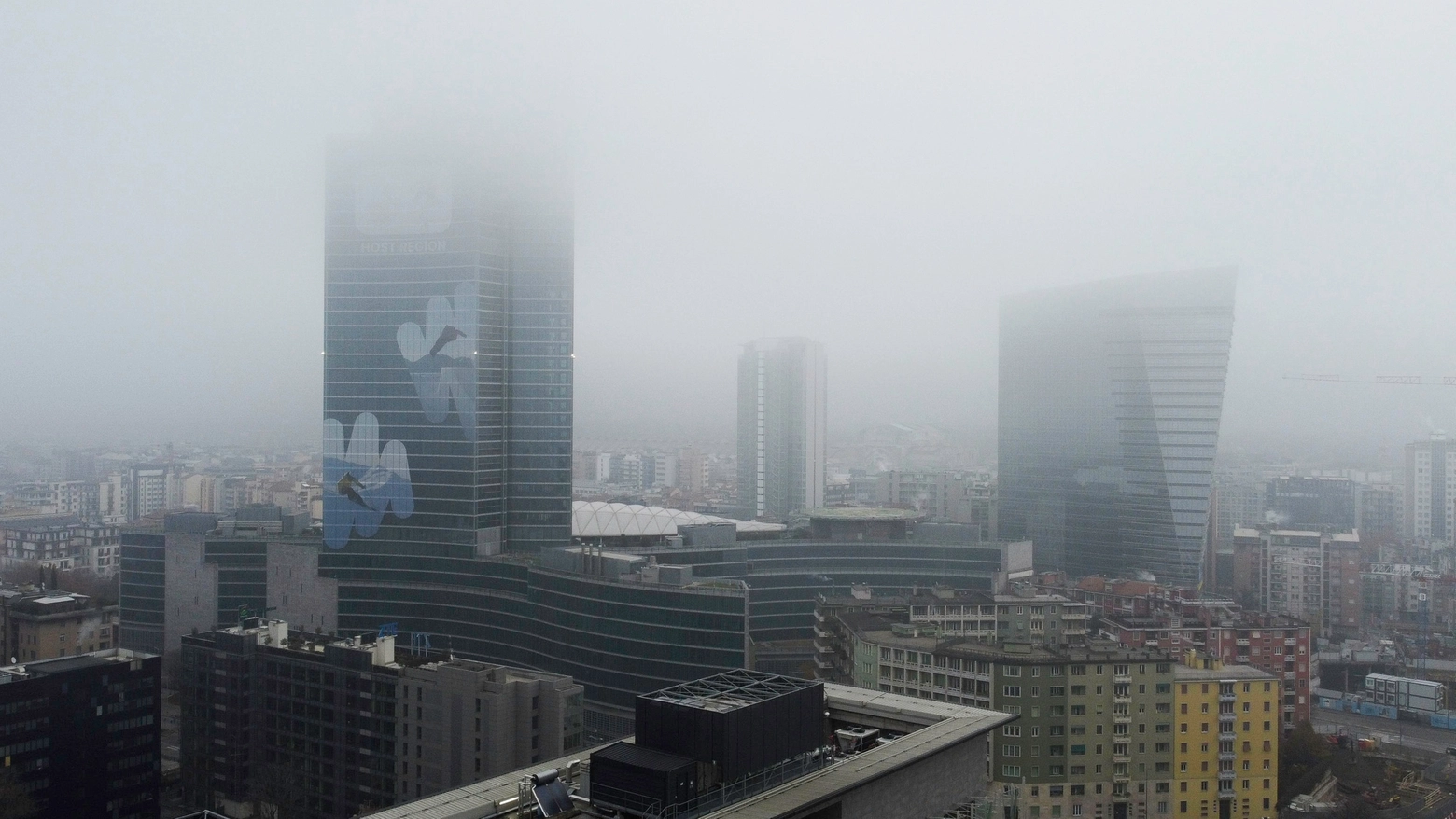 Milano, nebbia e smog