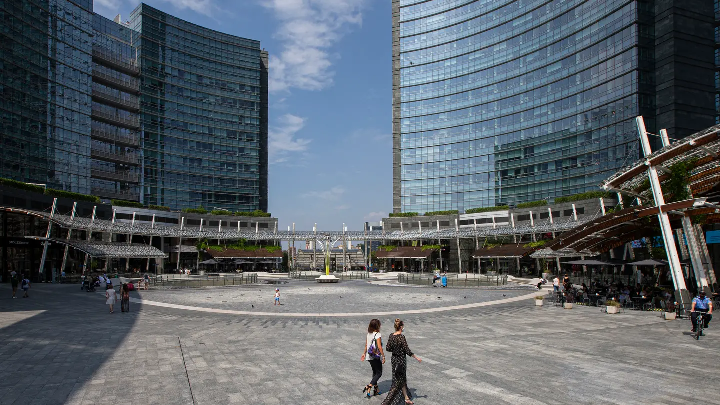 Piazza Gae Aulenti Piazza Gae Aulenti
