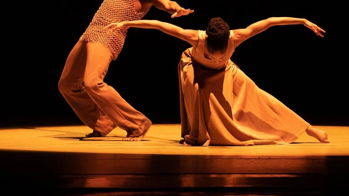 Danza al Teatro sociale. I talenti Ailey II inaugurano la stagione Danza al Teatro sociale. I talenti Ailey II inaugurano la stagione