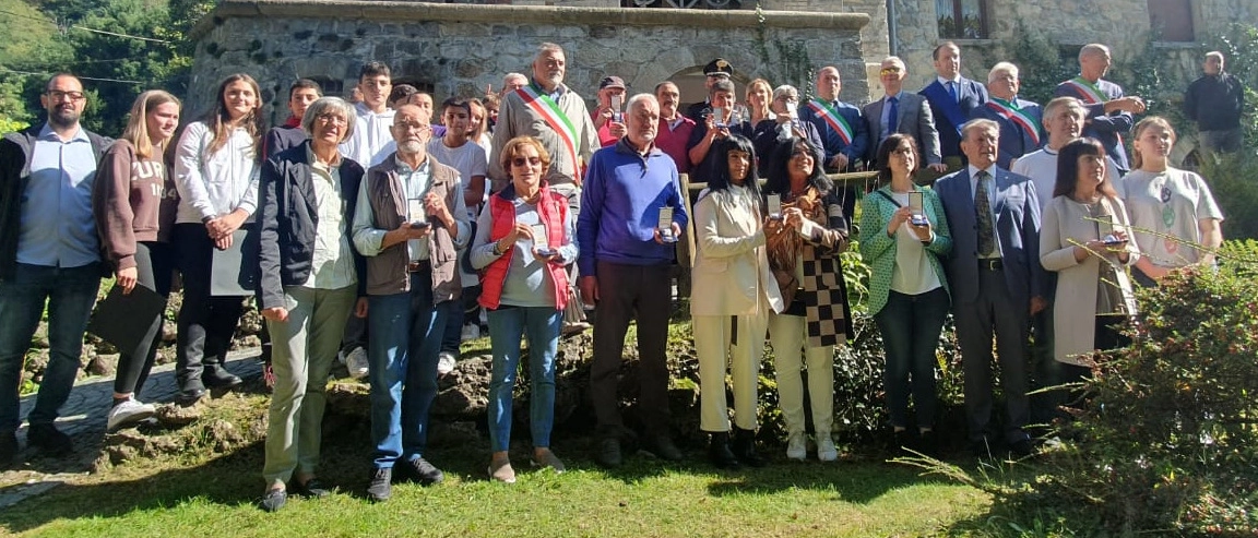 Introbio, il prefetto Sergio Pomponio ha ricordato il sacrificio di nove deportati Furono quattrocento in tutto gli arrestati della Valle, quarantasette non tornarono a casa