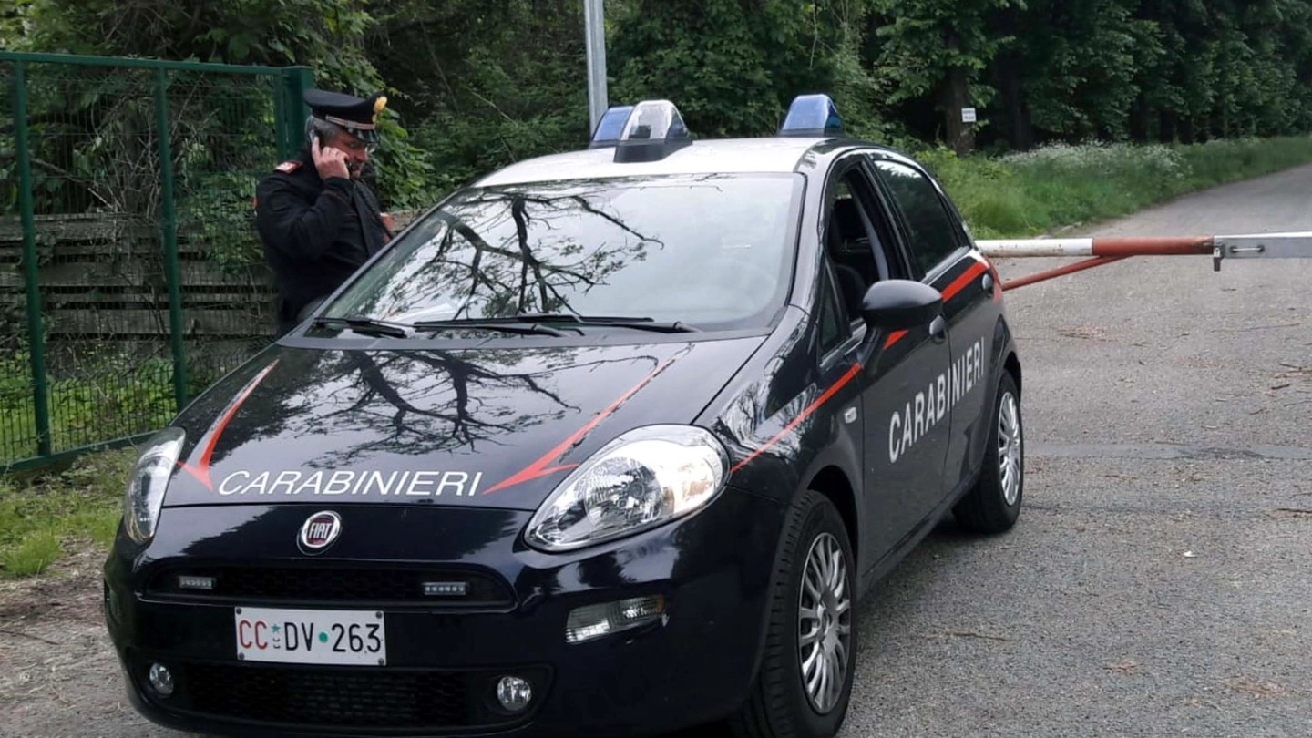 I carabinieri seguono la pista del regolamento di conti