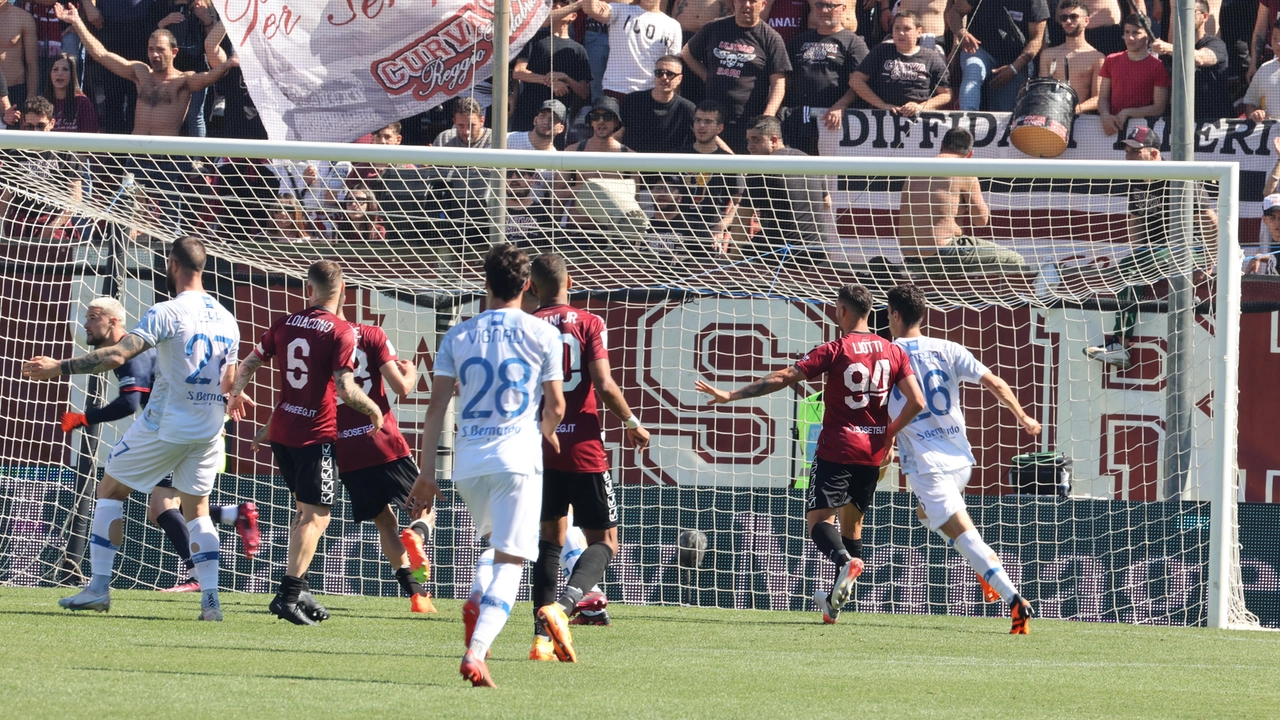 Il Como perde con la Reggina e non è ancora salvo
