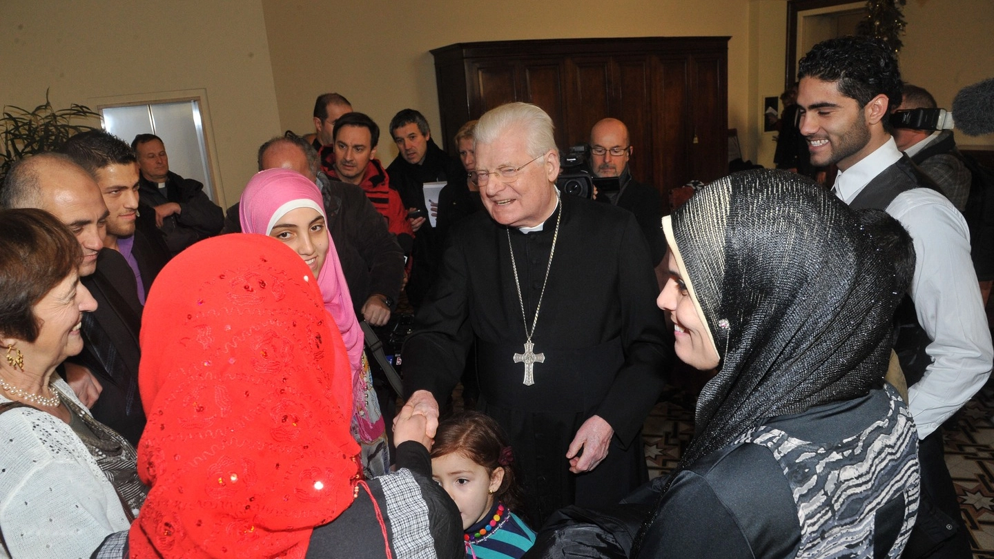 Il cardinale Scola incontra e ospita una famiglia di Palestinesi nel giorno dell'Epifania