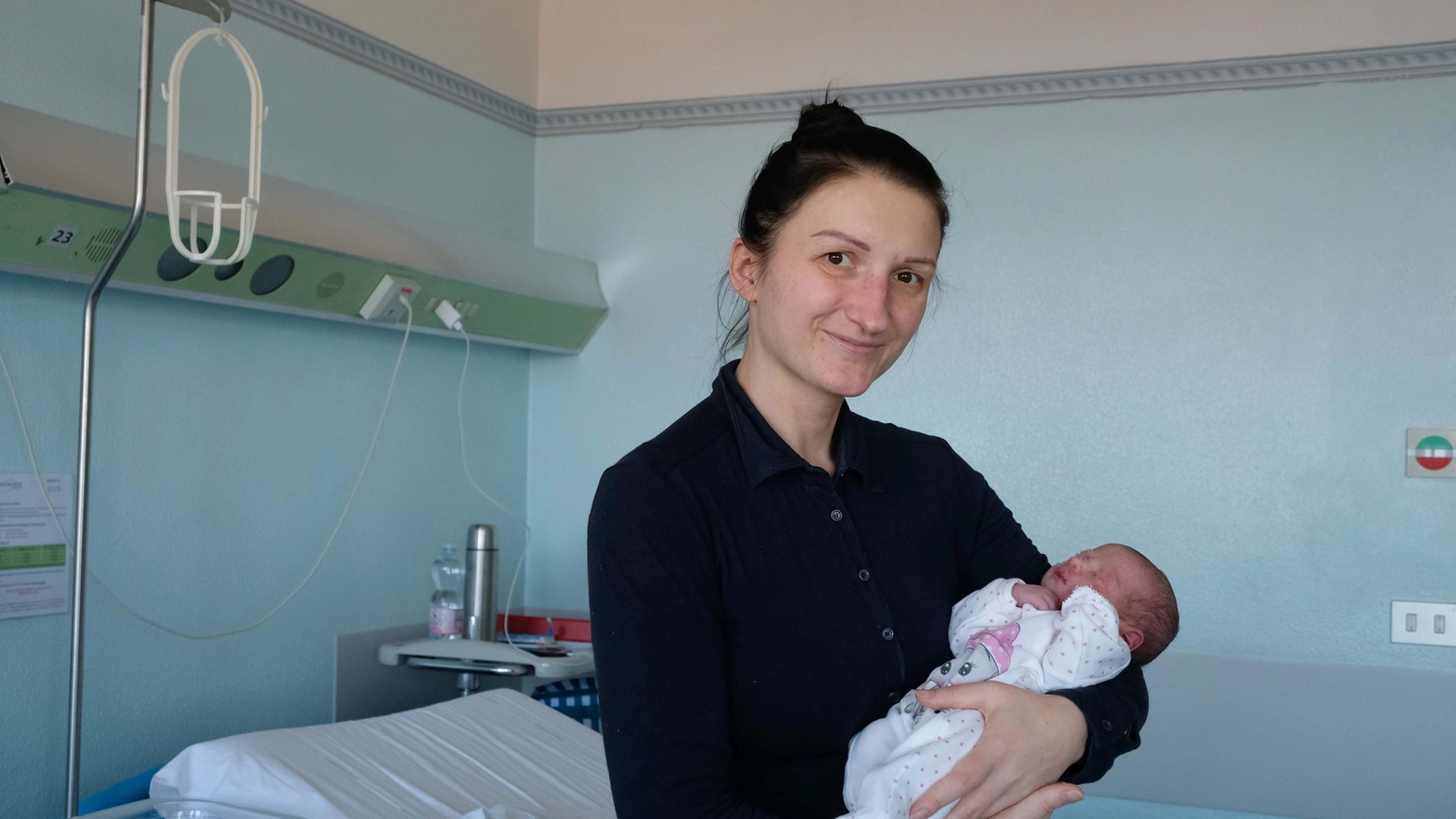 Elizabeth, la prima nata dell'anno 2020 nel Bresciano
