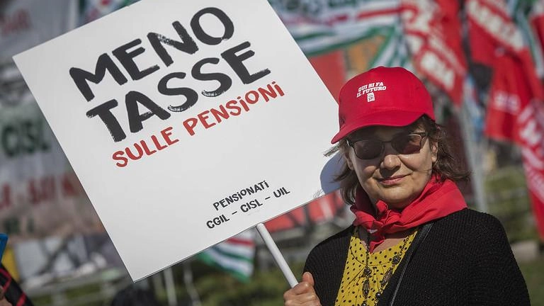 "Dal 1992 l’assegno vale il 30% in meno. Rischio povertà. E c’è chi non si cura più" "Dal 1992 l’assegno vale il 30% in meno. Rischio povertà. E c’è chi non si cura più"