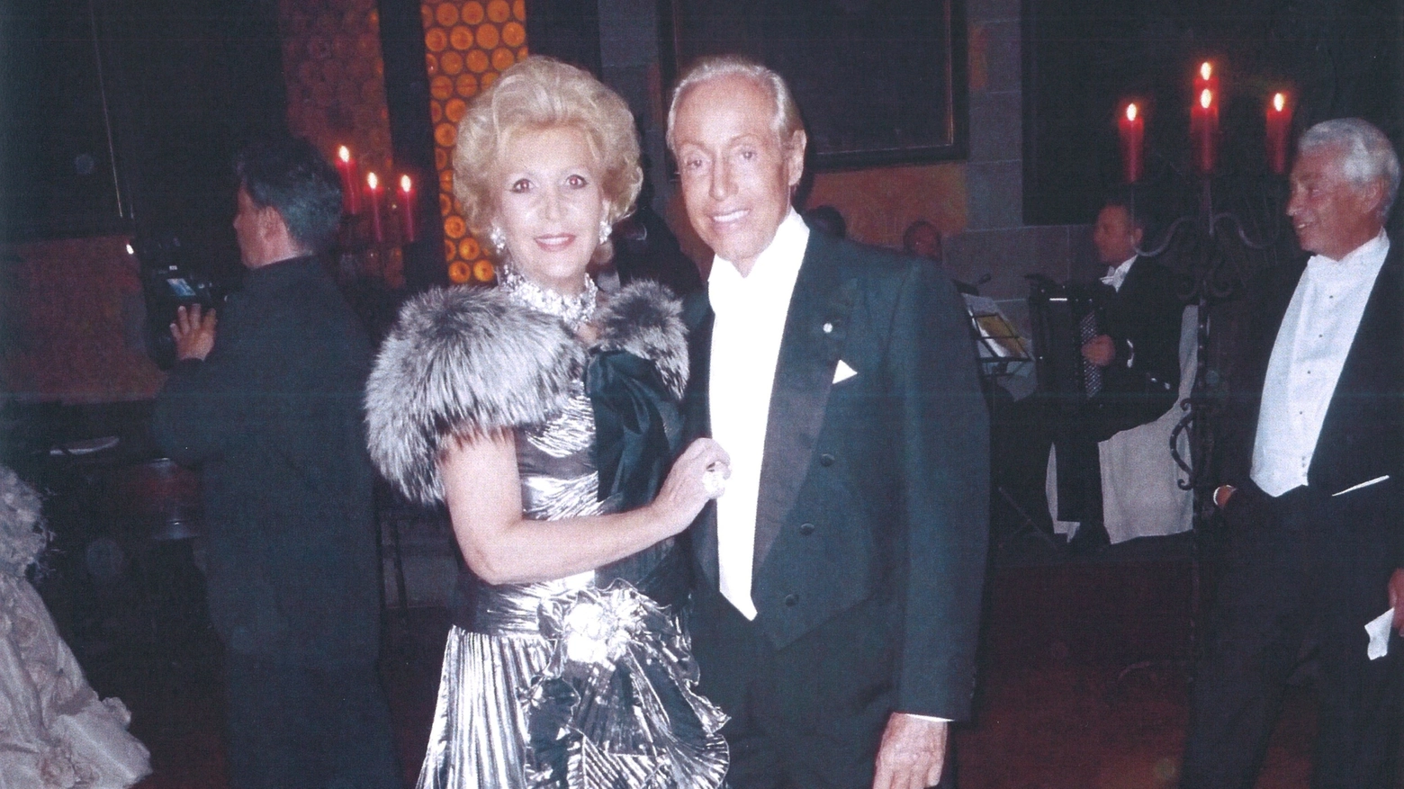 Marinella Di Capua, presidente Asm, con lo stilista Renato Balestra