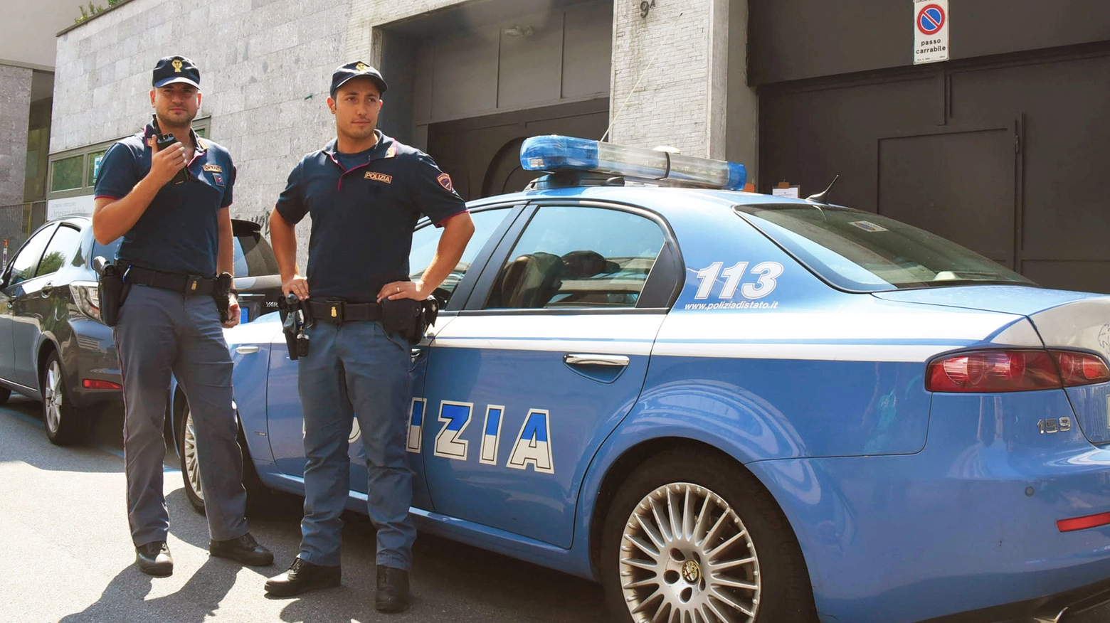 I due ladri sono stati arrestati dalla polizia (Renato De Pascale) I due ladri sono stati arrestati dalla polizia (Renato De Pascale)