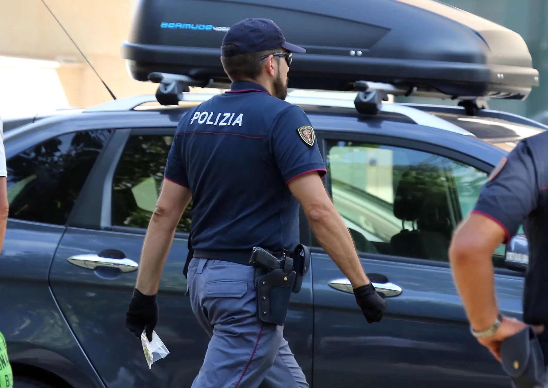 Mantova, un corteo di 300 persone contro il circolo di Casapound
