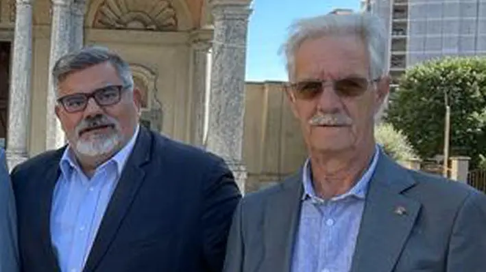 Il sindaco Maurizio Bono e l'ormai ex vicesindaco Giuseppe Tozzi Il sindaco Maurizio Bono e l'ormai ex vicesindaco Giuseppe Tozzi