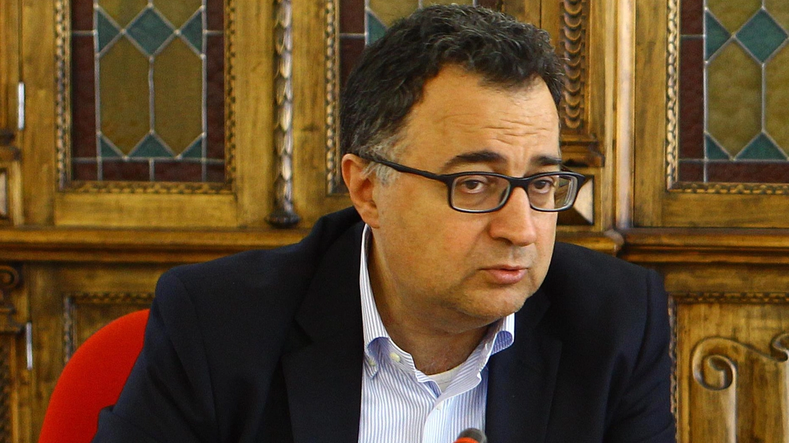 Treni, disservizi e critiche: "La Regione aumenta i ticket e gli stipendi dei manager" Treni, disservizi e critiche: "La Regione aumenta i ticket e gli stipendi dei manager"