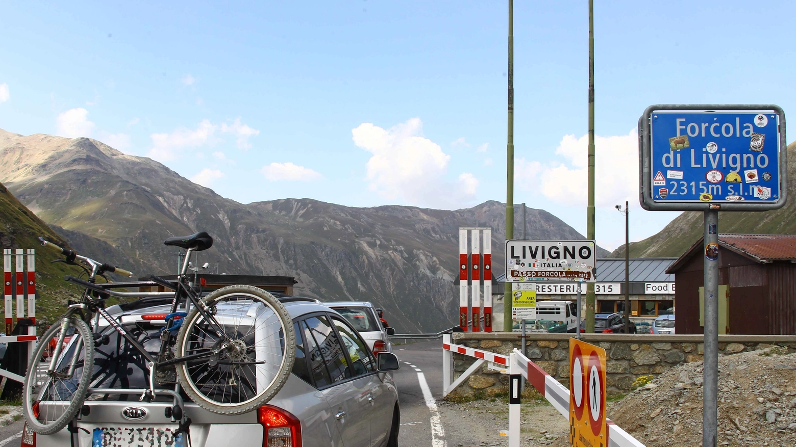Troppo oneroso mantenere in sicurezza i passi alpini: i corridori non percorreranno più le salite di Lodrino, Colle San Zeno, Aprica e Forcola