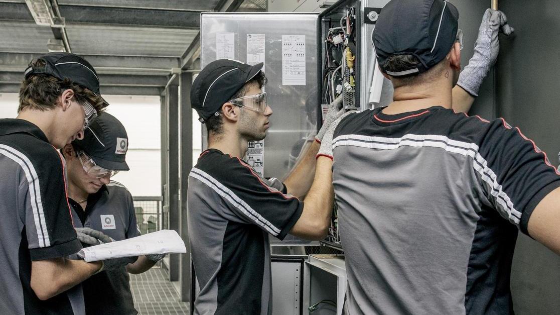 La Schindler School. Via alle candidature: ascensoristi si diventa
