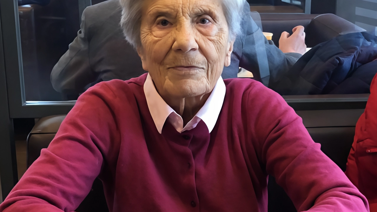 Franca Negri era nata a Milano nel 1934 Molto attiva nelle case di riposo Franca Negri era nata a Milano nel 1934 Molto attiva nelle case di riposo