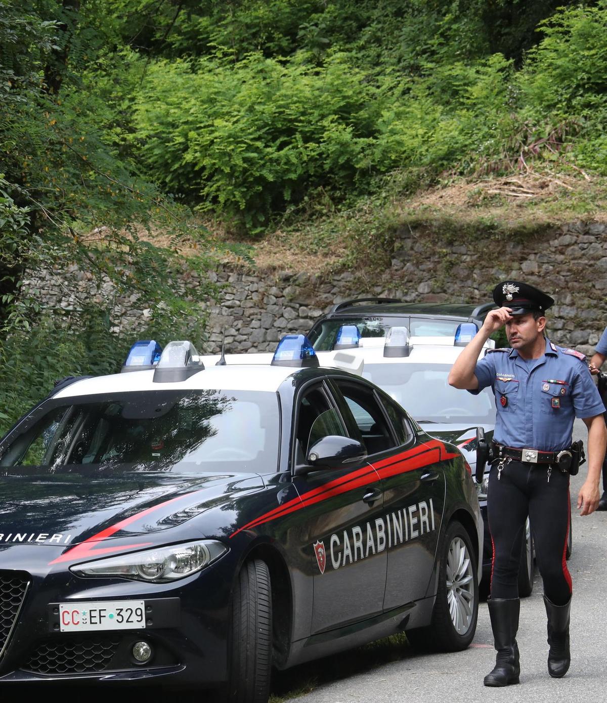 spari nella notte per la droga sopralluogo del magistrato