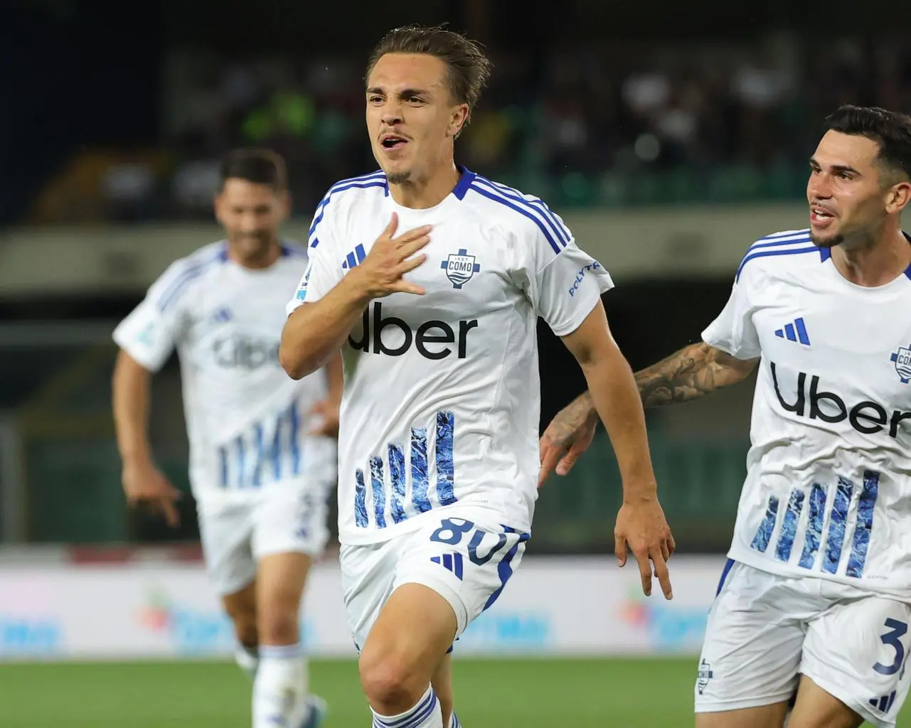 Como-Verona 1-1: Lazovic ferma la striscia vincente dei lariani