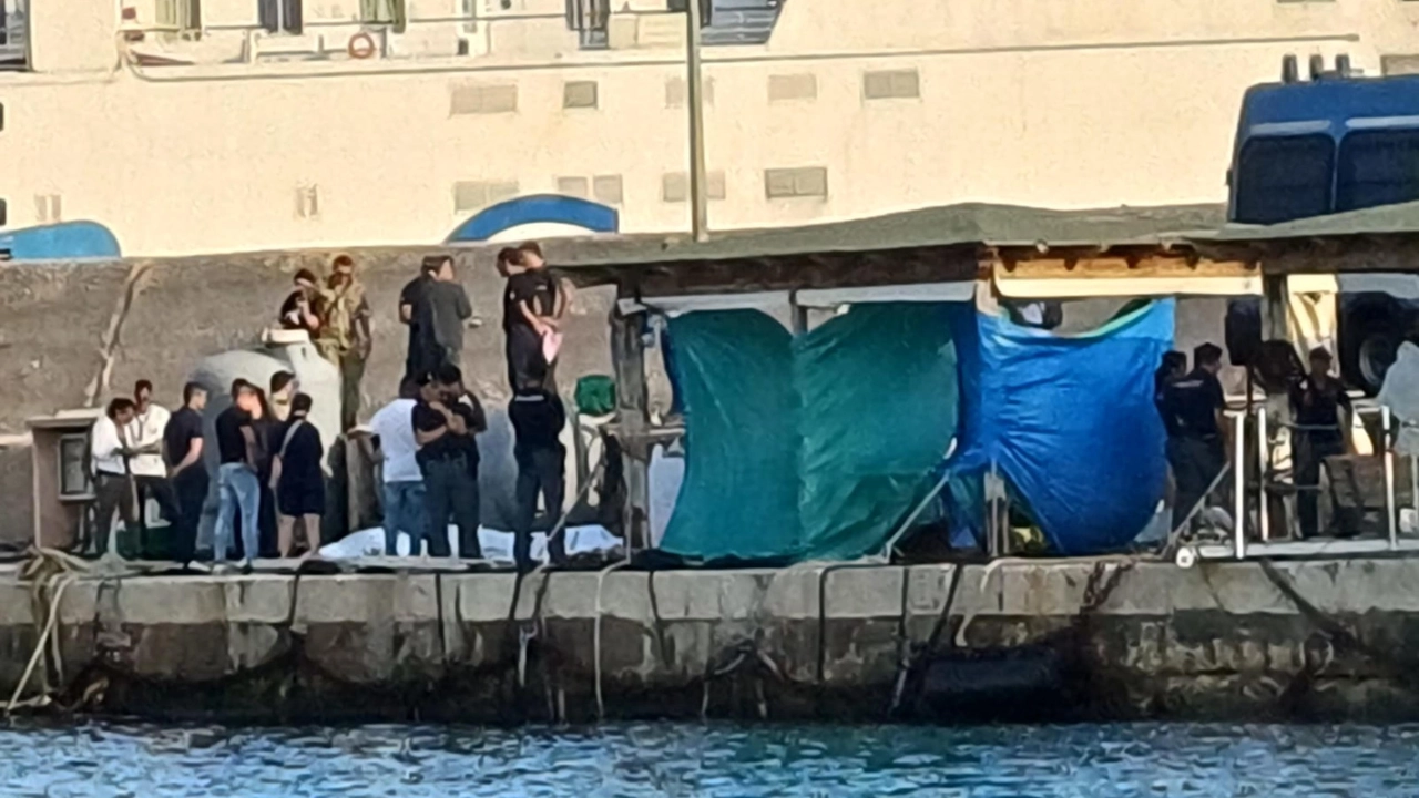 Lampedusa: 27 morti, anche una neonata. Meloni: “Inumano il cinismo dei trafficanti”