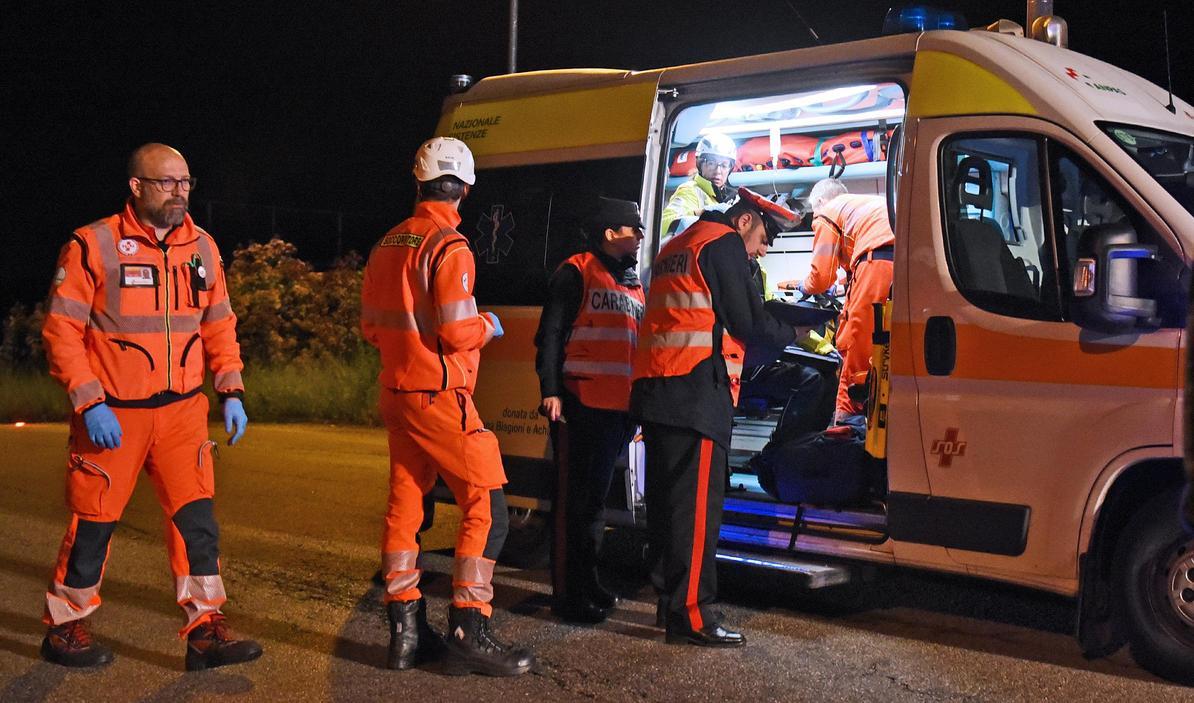 Tragica caduta in moto a Sannazzaro: morta la passeggera, gravissimo il conducente