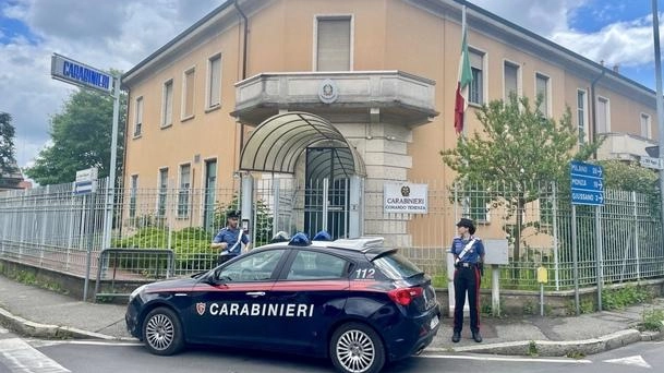 Il video acquisito dai carabinieri della Tenenza di Mariano Comense deve ancora essere visualizzato dai tecnici Il video acquisito dai carabinieri della Tenenza di Mariano Comense deve ancora essere visualizzato dai tecnici
