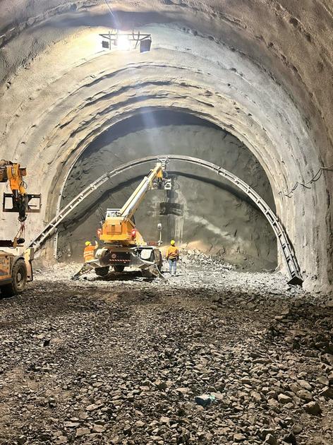 Variante della Tremezzina, mille giorni di lavori per 600 metri di galleria. I sindaci chiedono garanzie Variante della Tremezzina, mille giorni di lavori per 600 metri di galleria. I sindaci chiedono garanzie