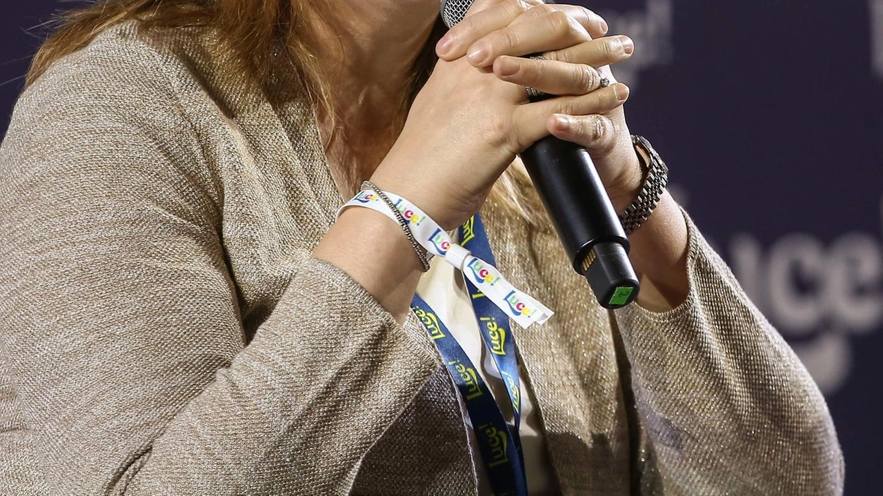 Mara Tanelli, docente al Politecnico di Milano: «Molti sviluppatori dell’IA sono maschi, bianchi eterosessuali della stessa generazione Una maggiore diversità aiuterebbe» Mara Tanelli, docente al Politecnico di Milano: «Molti sviluppatori dell’IA sono maschi, bianchi eterosessuali della stessa generazione Una maggiore diversità aiuterebbe»