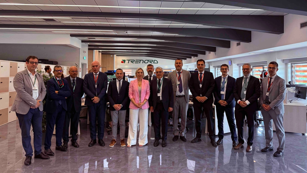 Al via nella notte tra sabato 7 e domenica 8 giugno la nuova Sala Operativa di Trenord a Milano Greco Pirelli Al via nella notte tra sabato 7 e domenica 8 giugno la nuova Sala Operativa di Trenord a Milano Greco Pirelli