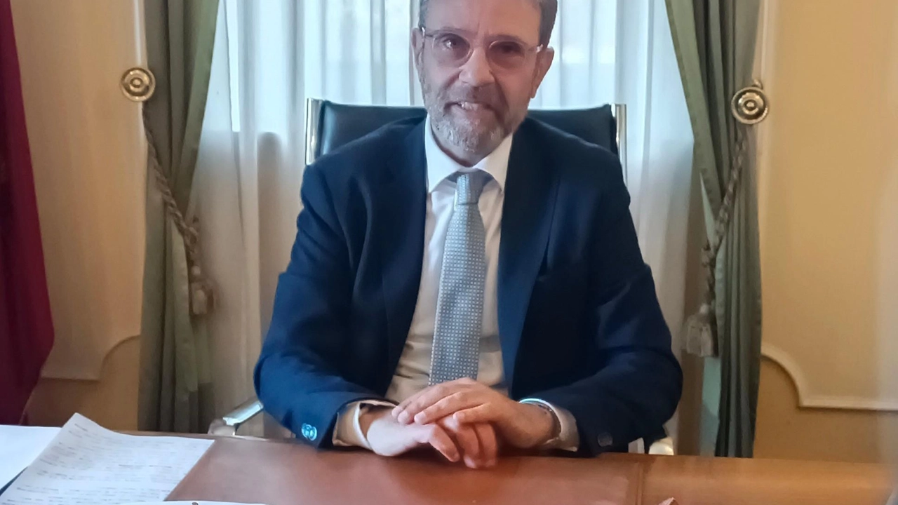 Il questore di Lodi Pio Russo ha emesso due provvedimenti nei confronti di persone ritenute socialmente pericolose