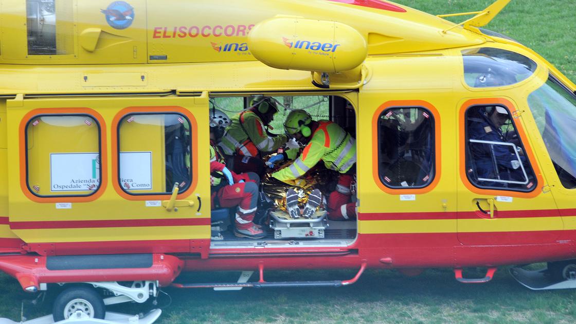 doppio dramma sul lario un morto in mountain bike grave un motociclista