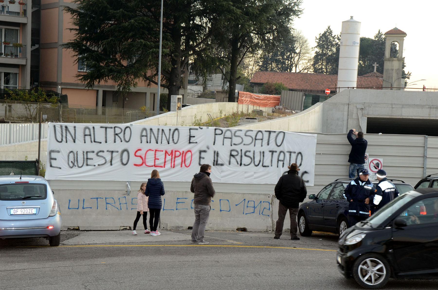 Lecco Bergamo, tutti i motivi dei comitati per dire No all’attuale tracciato: “C’è una bomba d’acqua sommersa pronta a esplodere” Lecco Bergamo, tutti i motivi dei comitati per dire No all’attuale tracciato: “C’è una bomba d’acqua sommersa pronta a esplodere”