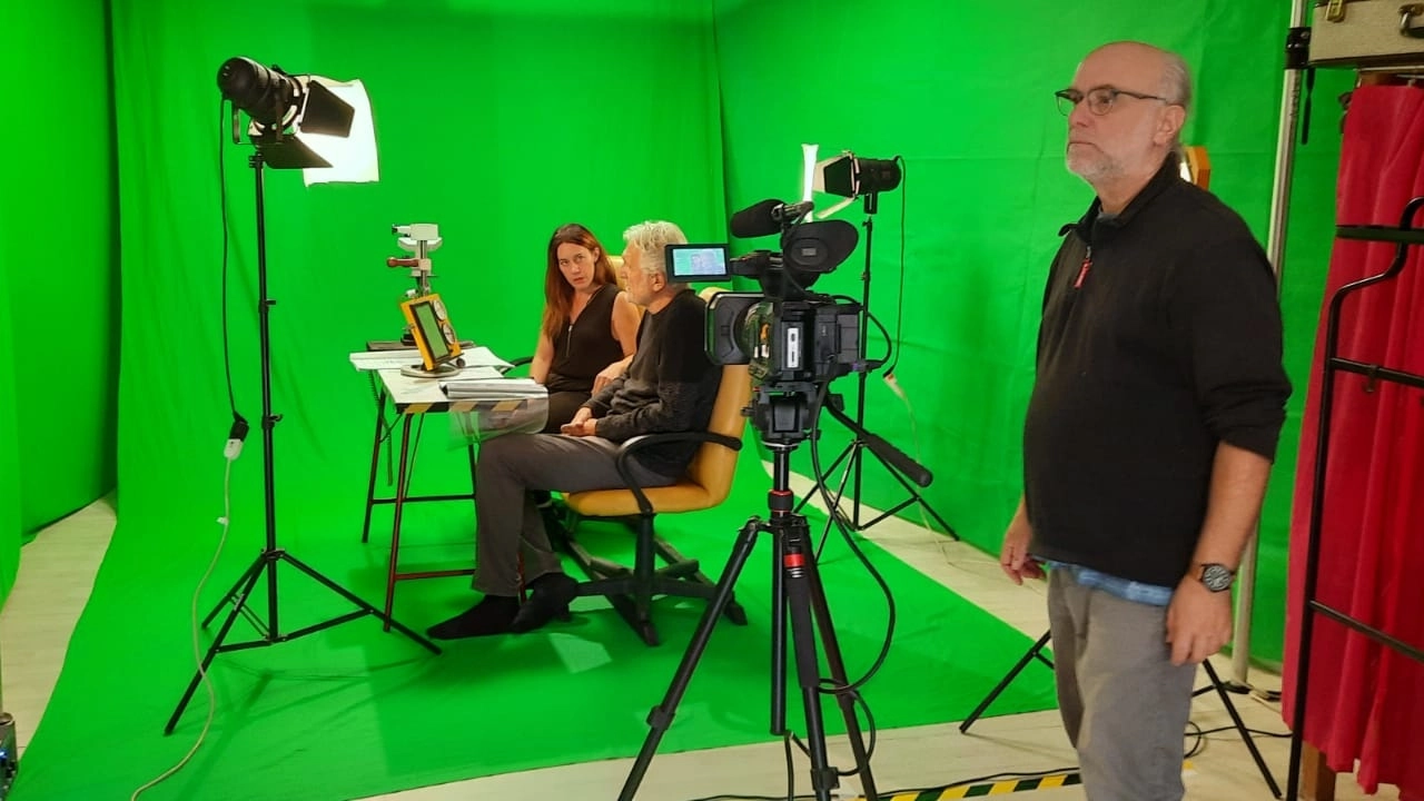 Il set del film con il regista Giorgio Magarò Il set del film con il regista Giorgio Magarò