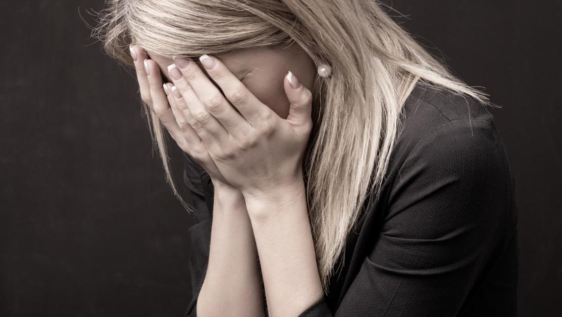 La storia di una mamma in difficoltà: “Troppe uscite, non riesco più a fare la spesa”. E il paese corre in suo aiuto La storia di una mamma in difficoltà: “Troppe uscite, non riesco più a fare la spesa”. E il paese corre in suo aiuto