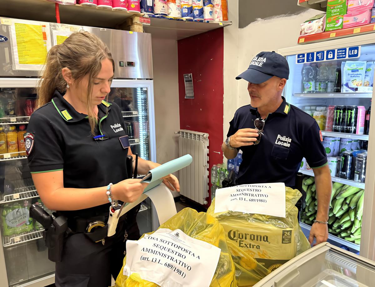 Minimarket chiusi dalle 19.30. Il Tar dà ragione al Comune: "Prima la sicurezza dei cittadini" Minimarket chiusi dalle 19.30. Il Tar dà ragione al Comune: "Prima la sicurezza dei cittadini"