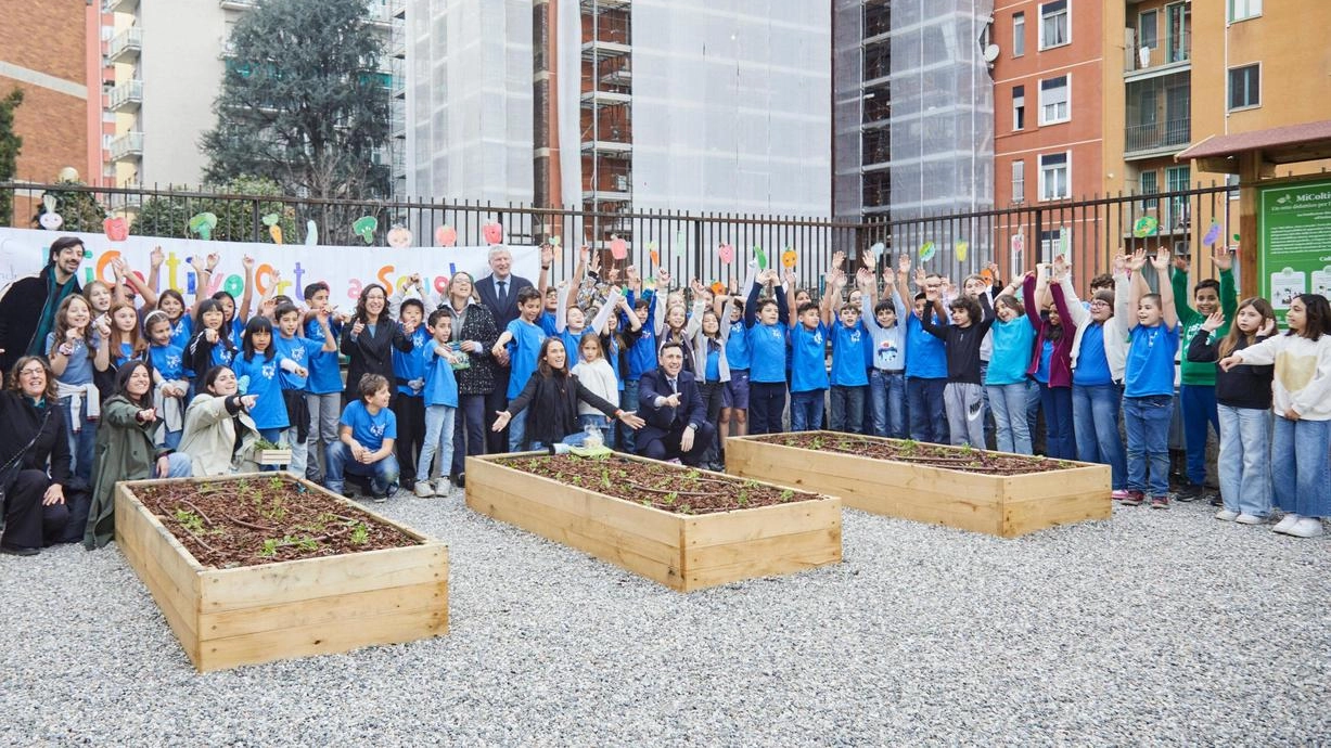 Il progetto di Fondazione Riccardo Catella, Comune di Milano e Bicocca. Formati oltre 200 docenti. "Così ci si prende cura anche dello spazio pubblico".
