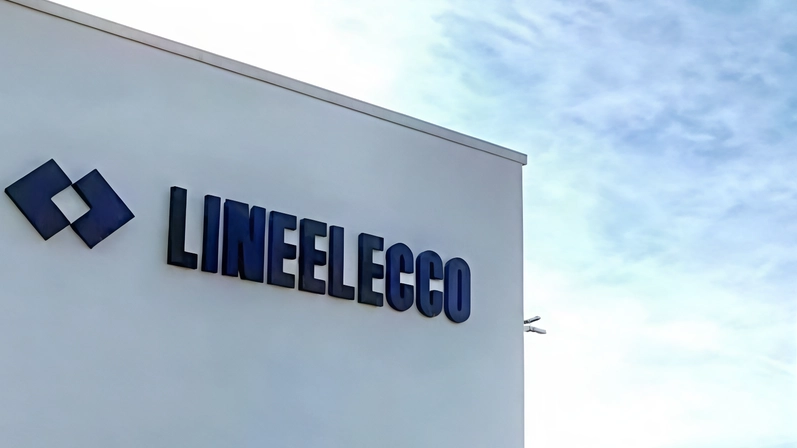 Linee Lecco, il piccolo immobile copre cento metri quadrati di superficie Il Comune punta a non demolirlo Linee Lecco, il piccolo immobile copre cento metri quadrati di superficie Il Comune punta a non demolirlo
