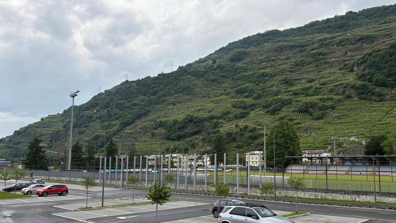 I lavori ultimati nell’area dello stadio hanno dato un volto nuovo all’ingresso in città I lavori ultimati nell’area dello stadio hanno dato un volto nuovo all’ingresso in città