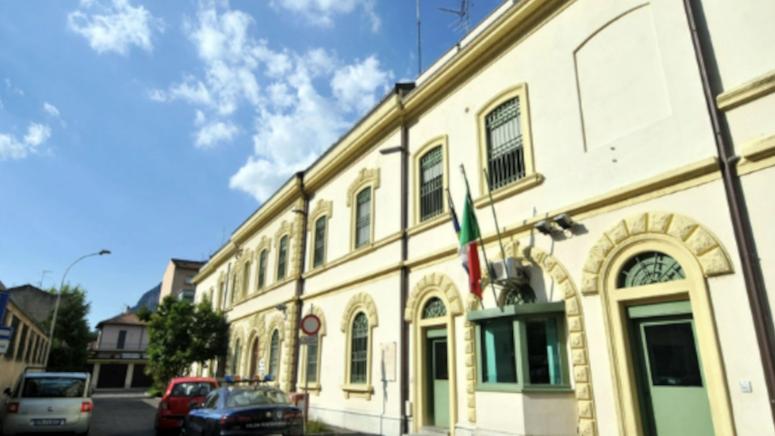 Carcere di Pescarenico, materassi dati alle fiamme: diversi detenuti intossicati Carcere di Pescarenico, materassi dati alle fiamme: diversi detenuti intossicati