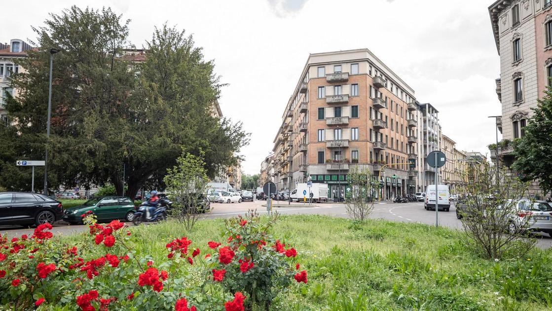 Piazza Giovine Italia: "Come un salotto elegante. Qui non manca nulla" Piazza Giovine Italia: "Come un salotto elegante. Qui non manca nulla"