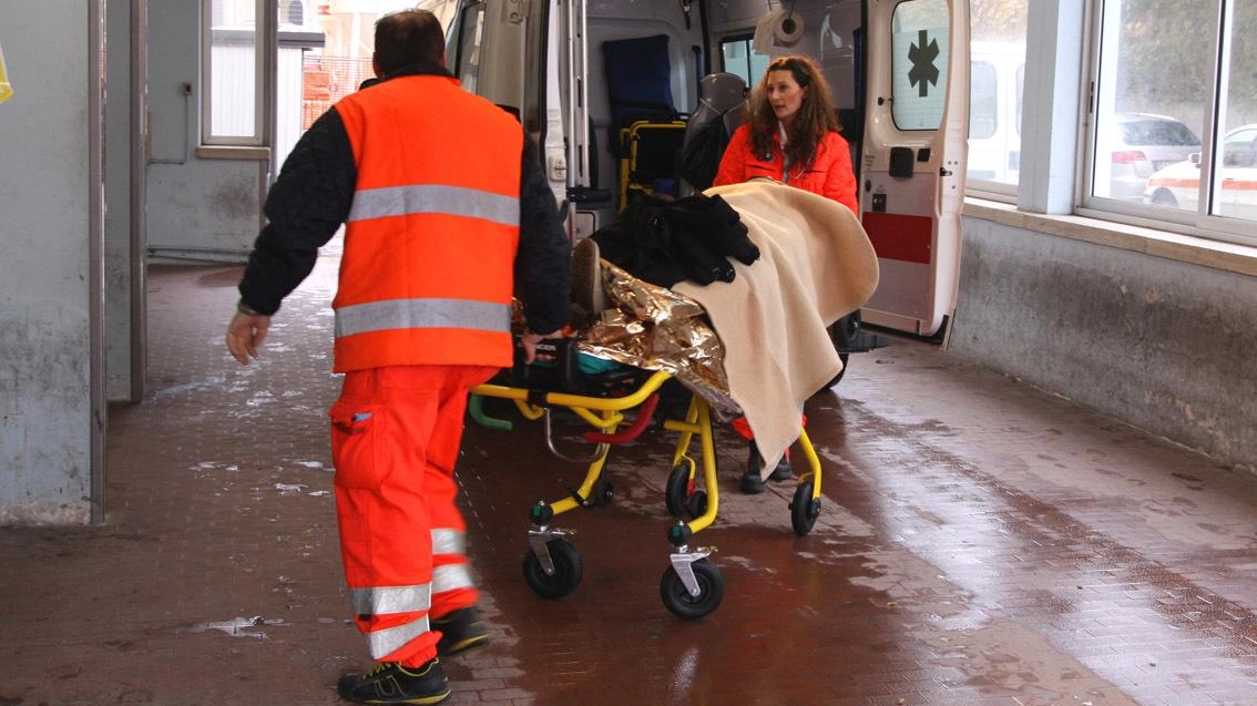 Purtroppo nonostante gli sforzi dei medici per la donna non c’è stato nulla da fare Una volta al Pronto soccorso ha cessato di combattere Purtroppo nonostante gli sforzi dei medici per la donna non c’è stato nulla da fare Una volta al Pronto soccorso ha cessato di combattere