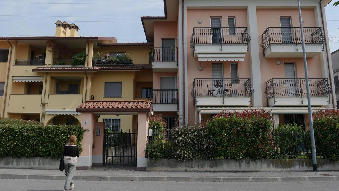 La casa di via del Citra a Trecella, frazione di Pozzuolo Martesana: Hanna è stata uccisa nel suo appartamento La casa di via del Citra a Trecella, frazione di Pozzuolo Martesana: Hanna è stata uccisa nel suo appartamento
