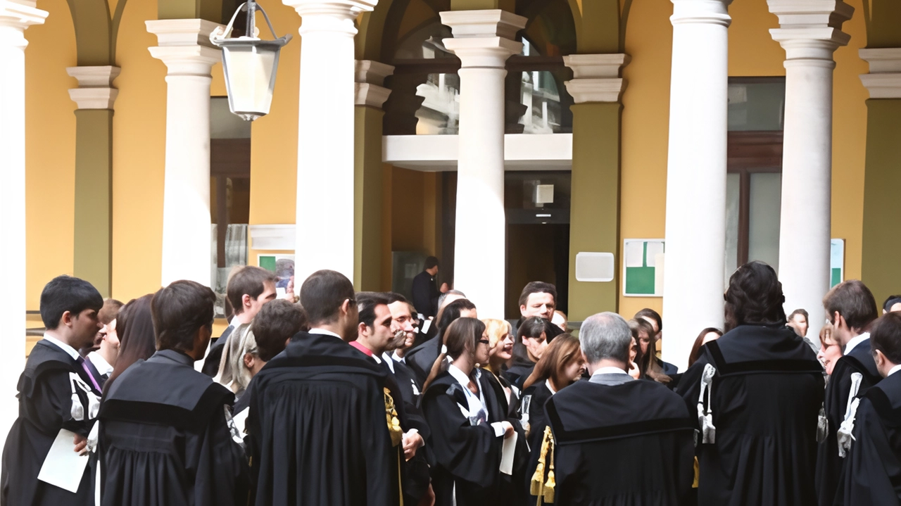 Parte oggi anche al Tribunale di Monza la tre giorni di sciopero degli avvocati penalisti proclamata a livello nazionale... Parte oggi anche al Tribunale di Monza la tre giorni di sciopero degli avvocati penalisti proclamata a livello nazionale...