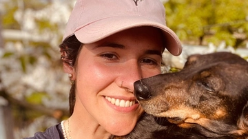 Veronica, 27 anni e due lauree, manager diventata contadina: “Ho comprato un frutteto e ho mollato l'ufficio”