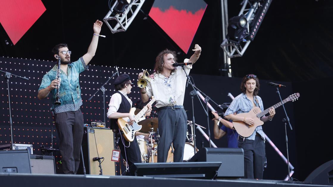 “Palestina libera” sulle note di una canzone ebraica: al concerto del Primo Maggio scoppia il caso Patagarri